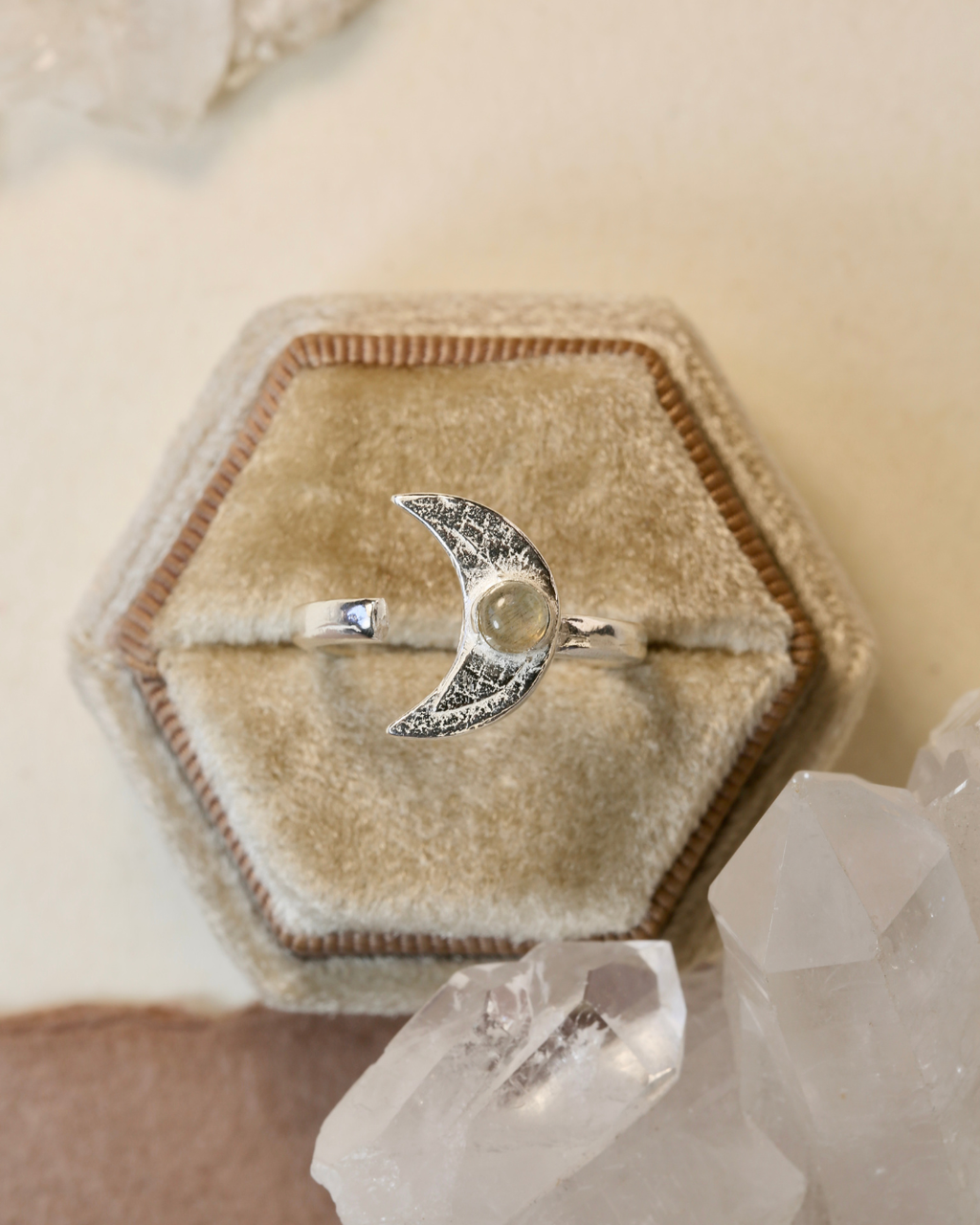 Moon Ring - Labradorite